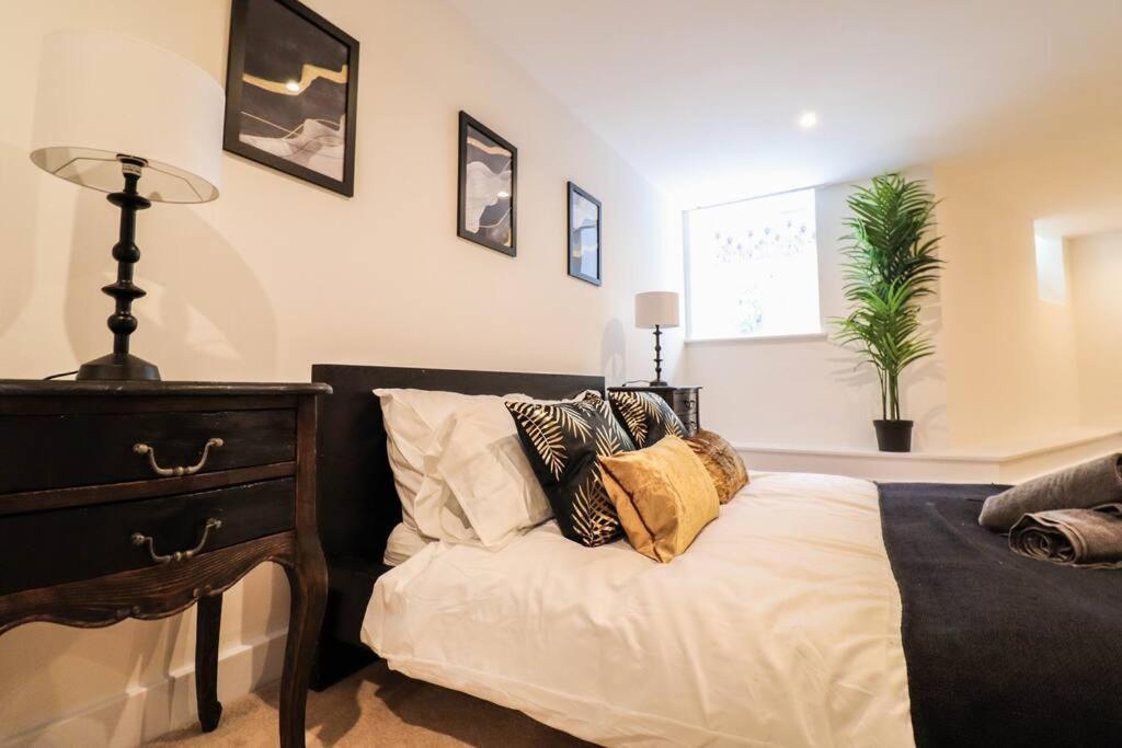 Camber Hill - Long Stay Offer London Eksteriør billede