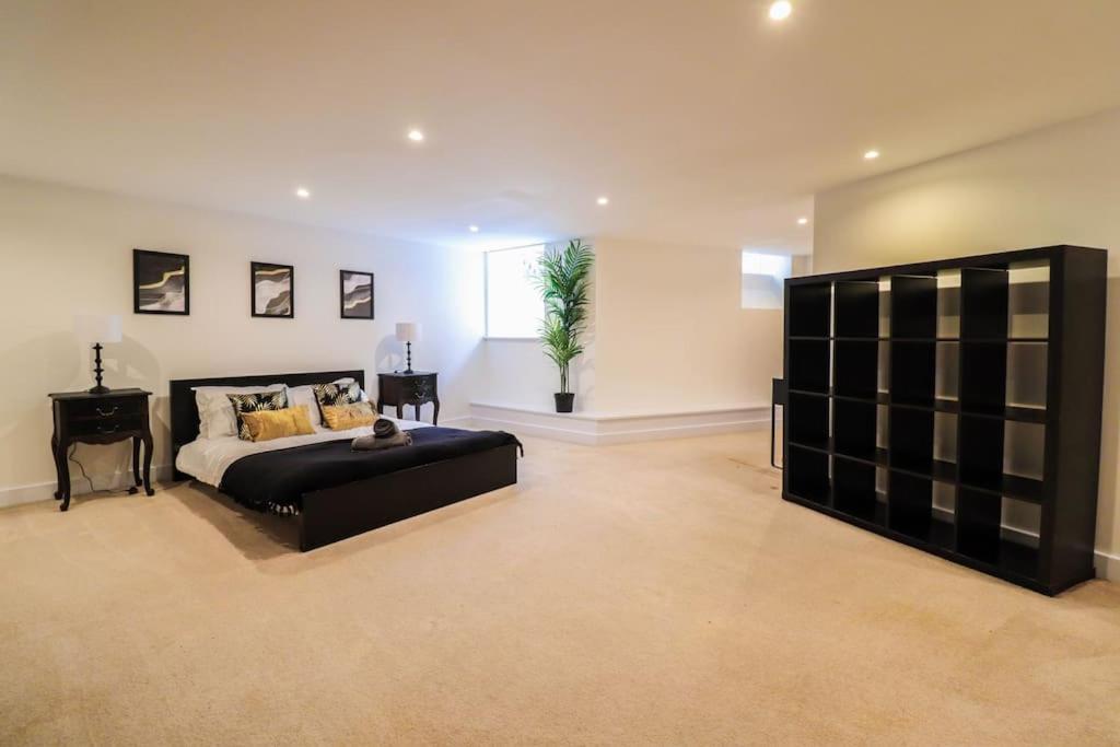 Camber Hill - Long Stay Offer London Eksteriør billede