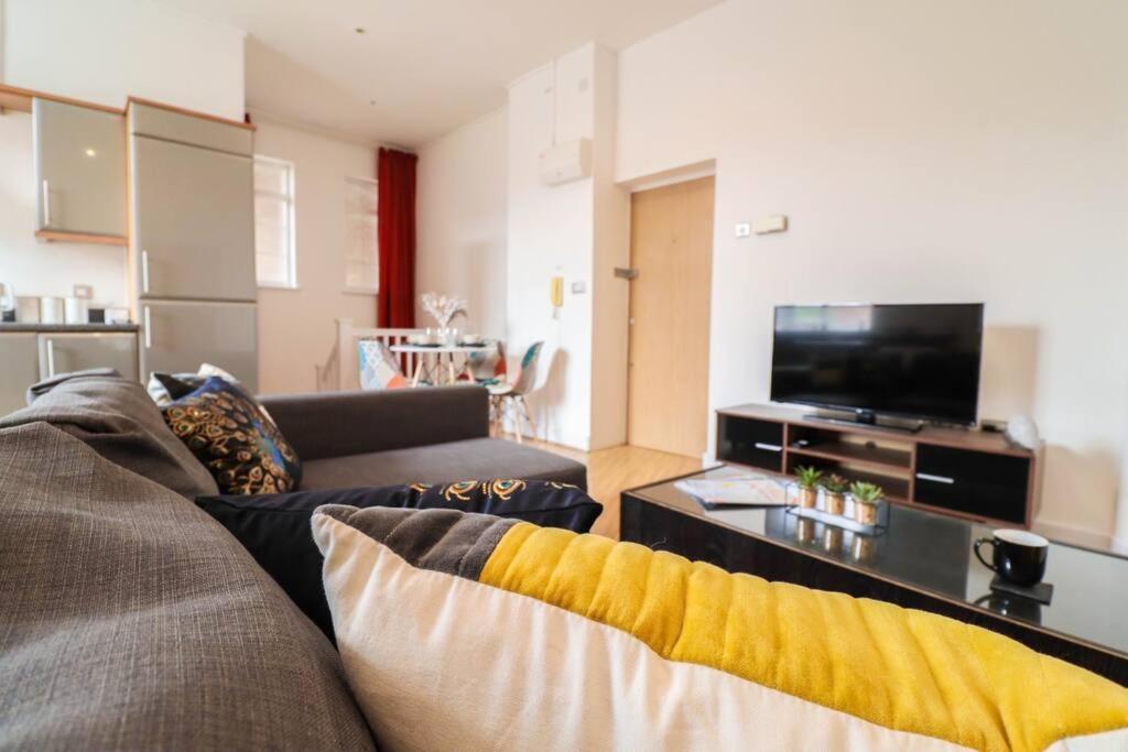 Camber Hill - Long Stay Offer London Eksteriør billede