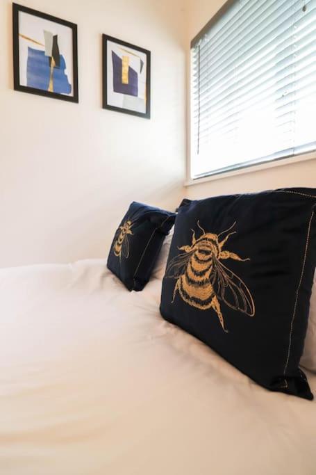 Camber Hill - Long Stay Offer London Eksteriør billede